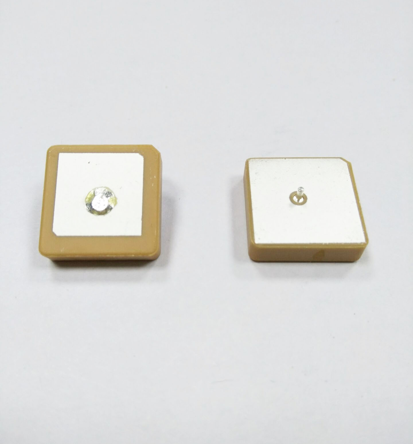 GPS陶瓷天線1540 內置天線 衛(wèi)星天線  導航  廠家直銷